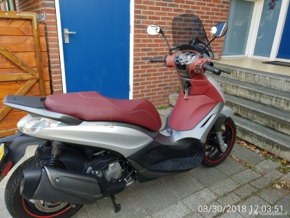 Piaggio Beverly Sport Touring beige